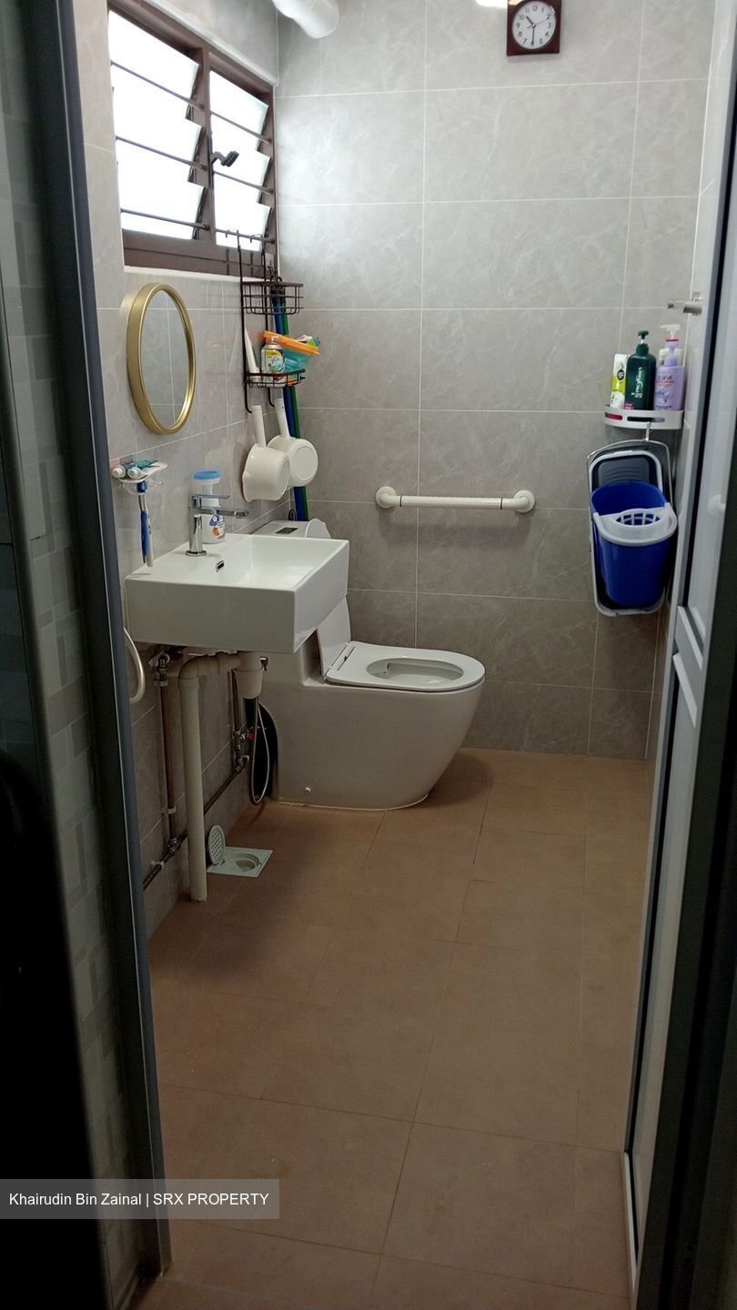 Jurong West Street 81 (Jurong West),  #617813681
